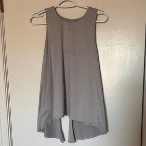 Yogalicious- Gray Sleeveless Women's Top- size medium